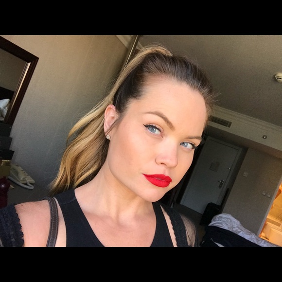 Meet your Posher, Ceinwen - Picture 1 of 1